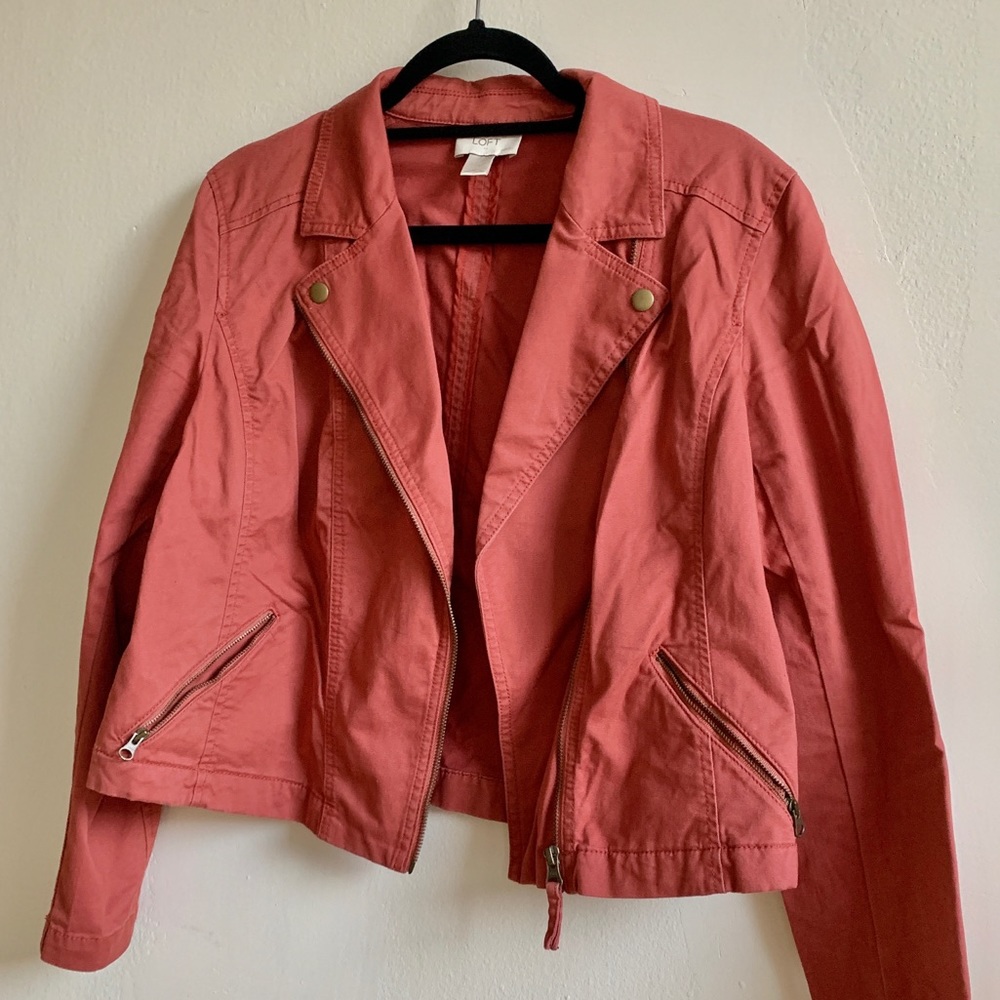 Loft coral crop jacket, petite large.